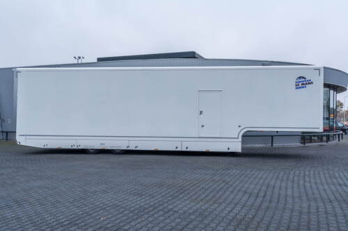 2015/6 racetrailer with 2nd deck and office