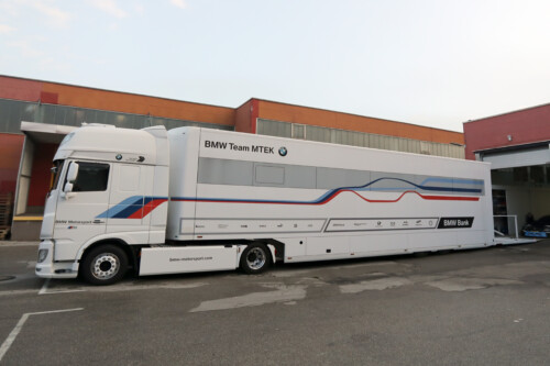 BMW DTM Schuler racetrailer for 3 cars and office