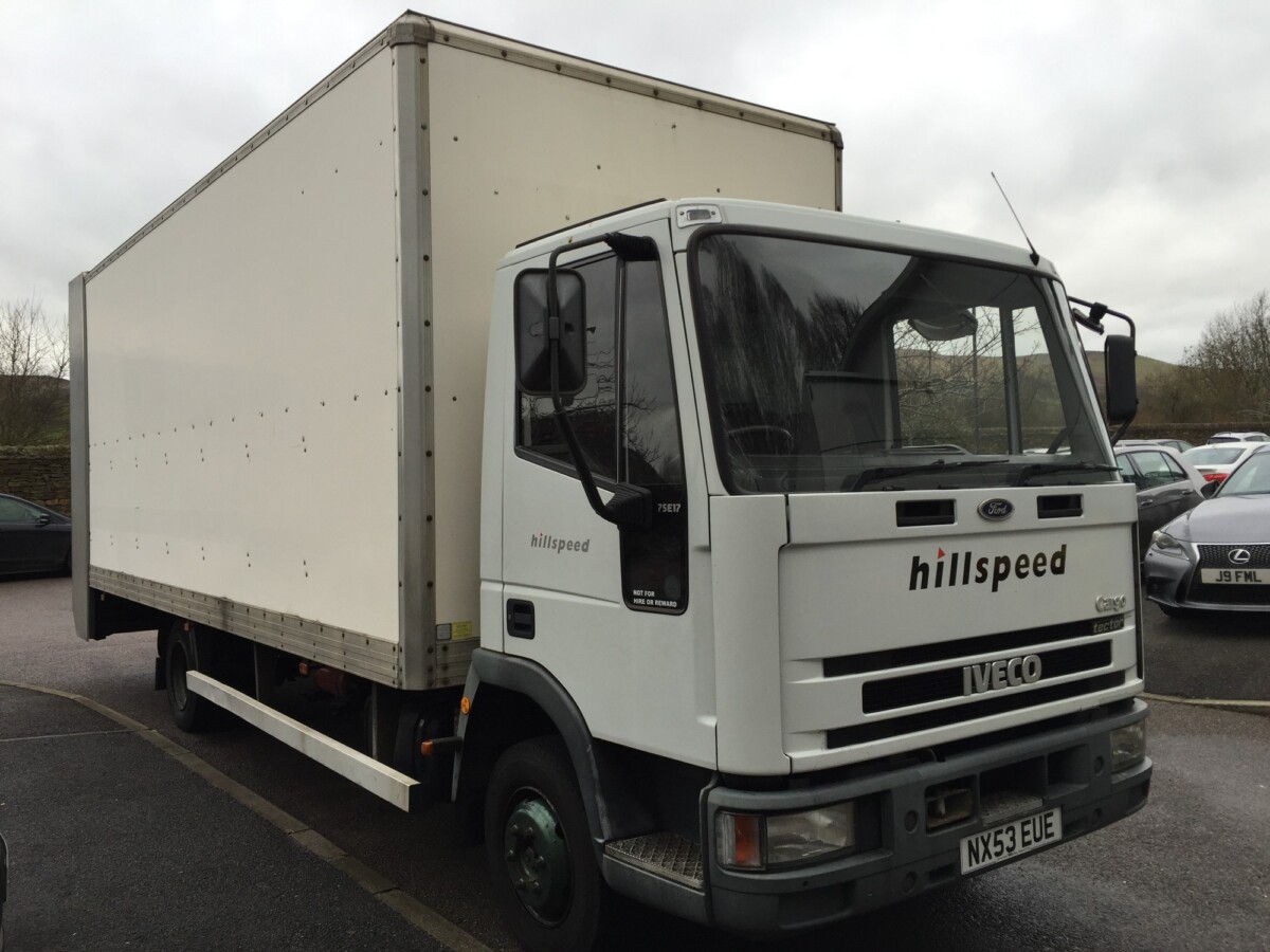 Iveco 75E17 - 7.5 Ton 2 Car Race Transporter