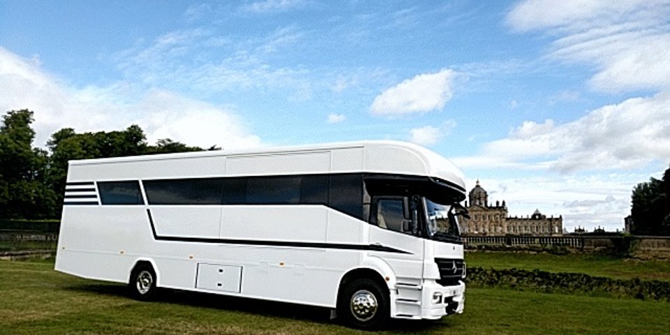 Mercedes Motorhome slide out